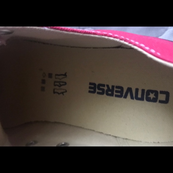 Converse - Picture 6 of 7